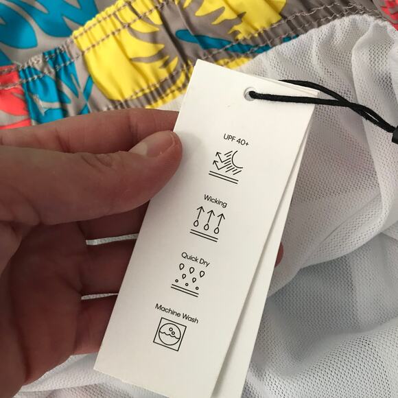 Calvin Klein Swim Shorts XL Pockets Trunks Board Lined UPF Quick Dry Wicking - Picture 14 of 15